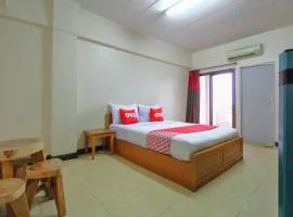 OYO 376 Ok Home Airport