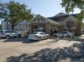 OYO Hotel Houston Katy Freeway