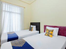 SPOT ON 2076 Hotel Stadion，位于不拉士打宜的酒店
