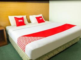 OYO 89408 Royal Hotel，位于Keningau的酒店