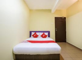 OYO 89585 Hotel Happy Inn，位于万津的酒店