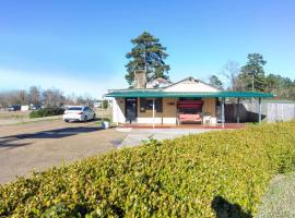 OYO Hotel Brookhaven MS Hwy 51 North，位于布鲁克黑文的酒店