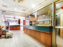 SPOT ON 89626 Hotel Dinar，位于瓜拉雪兰戈的酒店