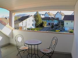 BnB Linden 5082 Kaisten，位于Kaisten的酒店