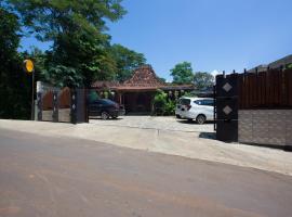 Hotel O Pondok Kartini，位于哲帕拉的酒店