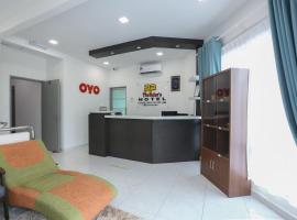 OYO 89859 Pp Traveller's Hotel，位于巴西富地的酒店