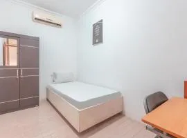 OYO Life 3047 Gita Kencana
