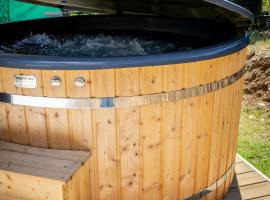 The White Walker***，位于力宾的酒店