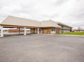 OYO Hotel Lebanon MO I-44，位于莱巴嫩的酒店