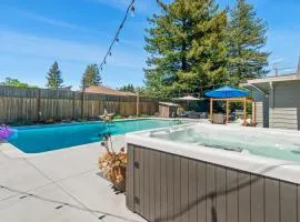 Happy House Getaway - Pool, Hot Tub & Wine Country