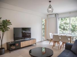 Appartement tout confort au C&oelig;ur d'Antibes，位于昂蒂布的酒店