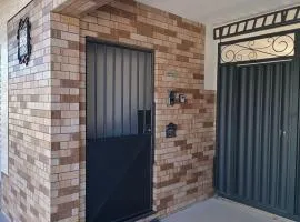 Kitnet Studio 103 aconchegante e com garagem