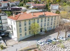 杜热雷什·里贝罗公寓式酒店