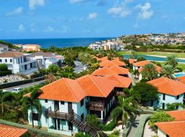 Blue Bay Beach Villas & Apartments，位于Blue Bay的酒店