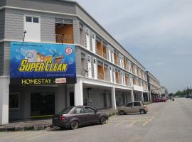 OYO 90054 Summer Inn，位于金宝的酒店