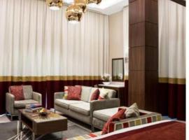 Royal hotel，位于Aiyetoto-Asogun的酒店