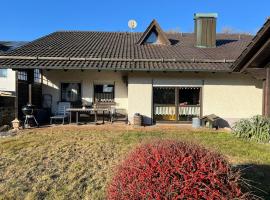 Ferienhaus Natternberg，位于德根多夫的酒店