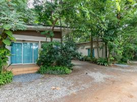 OYO 1129 Leelavadee Resort Korat，位于呵叻的酒店