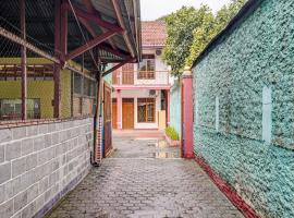 OYO 3882 Pondok Pujasera，位于万隆的酒店