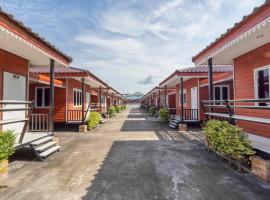 OYO 1166 Train Way Resort，位于Ban Laem Chabang的酒店