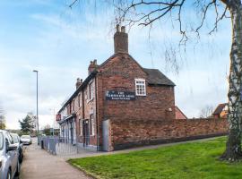 OYO Tamworth Arms Boutique Pub & Hotel，位于塔姆沃思的酒店