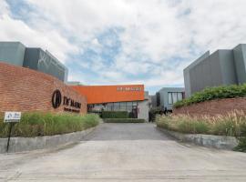 OYO 75368 Demadre Resort，位于Ban Ko的酒店