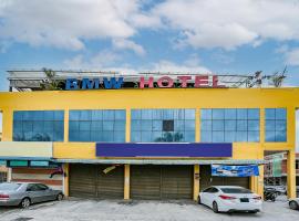 OYO 90155 Bmw 1 Hotel，位于麻坡的酒店