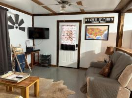 Heart of Country Farm，位于Vernon的酒店