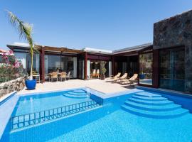 Chalet in Mogán with large private pool，位于莫甘的酒店