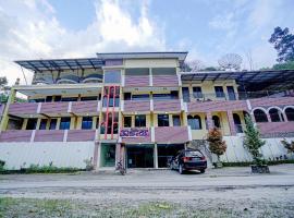OYO 90331 Hotel Toba Shanda，位于巴拉巴特的酒店