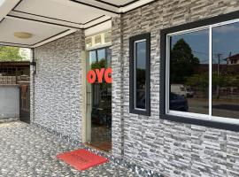 OYO 90205 Bayu Sintok Motel，位于樟仑的酒店