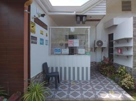 OYO 771 Darius' Residences，位于莫阿尔博阿的酒店