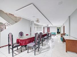 OYO 90487 Wisma Kuta Karang Baru，位于Hagu的酒店