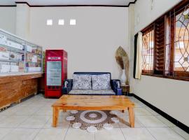 OYO 1I3676 Wisma Al-fahmi Syariah，位于Maniskaler的酒店