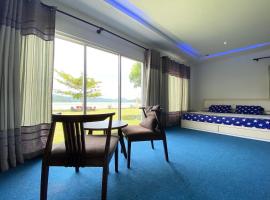 OYO Home 90319 Ambong Bay Resthouse Homes，位于哥打京那巴鲁的酒店