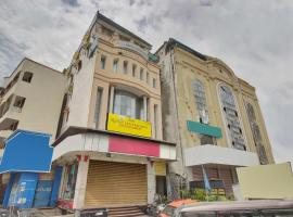 Super Hotel O Rahul International Hyderabad，位于Secunderabad的酒店
