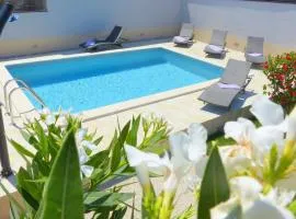 Cozy Holiday Home in Valtura with Swimming Pool