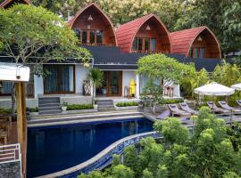 Bagus Ink Surf Camp，位于乌鲁瓦图的青旅