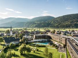 Falkensteiner Hotel & Spa Carinzia l 4 Star Superior，位于特洛普拉赫的酒店