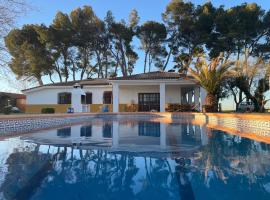 Casa Rural Hanega，位于曼萨纳雷斯的木屋