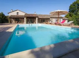 Du Levant au Couchant - 2 gîtes mitoyens à Caylus - Piscine - Jardin - 5 chambres - 12 personnes - 5 minutes du village médiéval