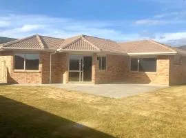 Entire House!3Bedroom,2 Bathroom, Fully FencedYard
