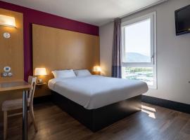 B&B HOTEL Grenoble Centre Alpexpo，位于格勒诺布尔的酒店