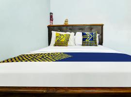 OYO HOMES 91242 Desa Wisata Cibuntu Kuningan Syariah，位于Mandirancan的酒店