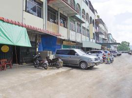 SPOT ON 91343 Kartika Guest House SyariahNearPantai Stres，位于Jodoh的酒店