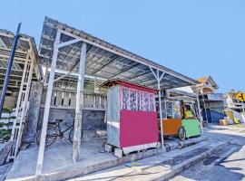 OYO 91403 Reva Residence Syariah，位于Gresik的酒店