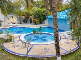 OYO Hotel Marías,Aeropuerto Internacional de Chetumal，位于切图马尔的酒店