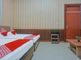 Collection O 91488 Hotel Lingkarsut Jeneponto Near Patung kuda, Jeneponto，位于Pannara的酒店