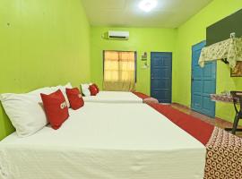 OYO 90566 Homestay Tg Gemok，位于Kampong Selanchor的酒店