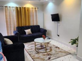 Tulivu Suites 2BR，位于奈瓦沙的酒店